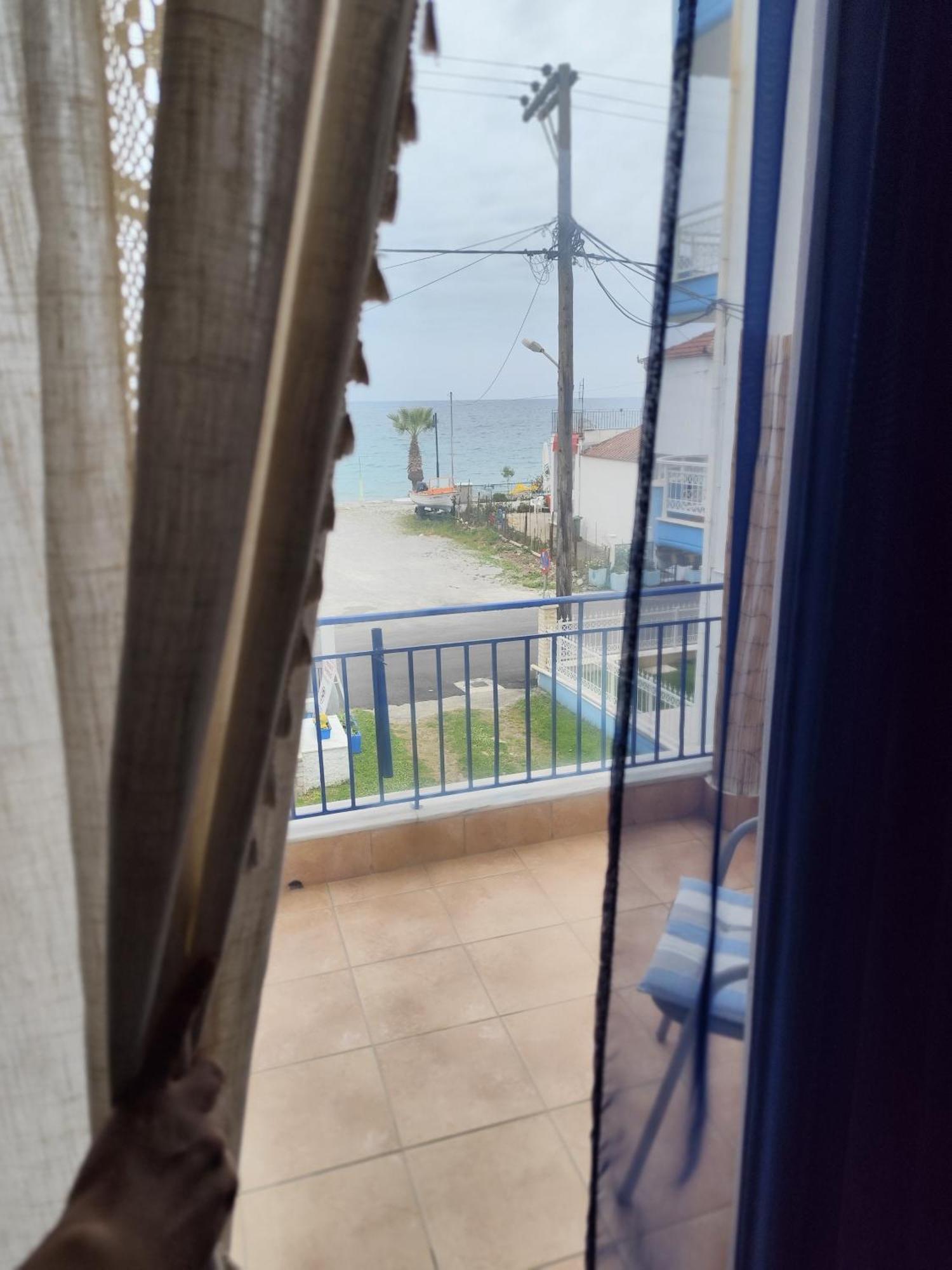 Mana Mia Seaside Apartments Лептокарія Екстер'єр фото